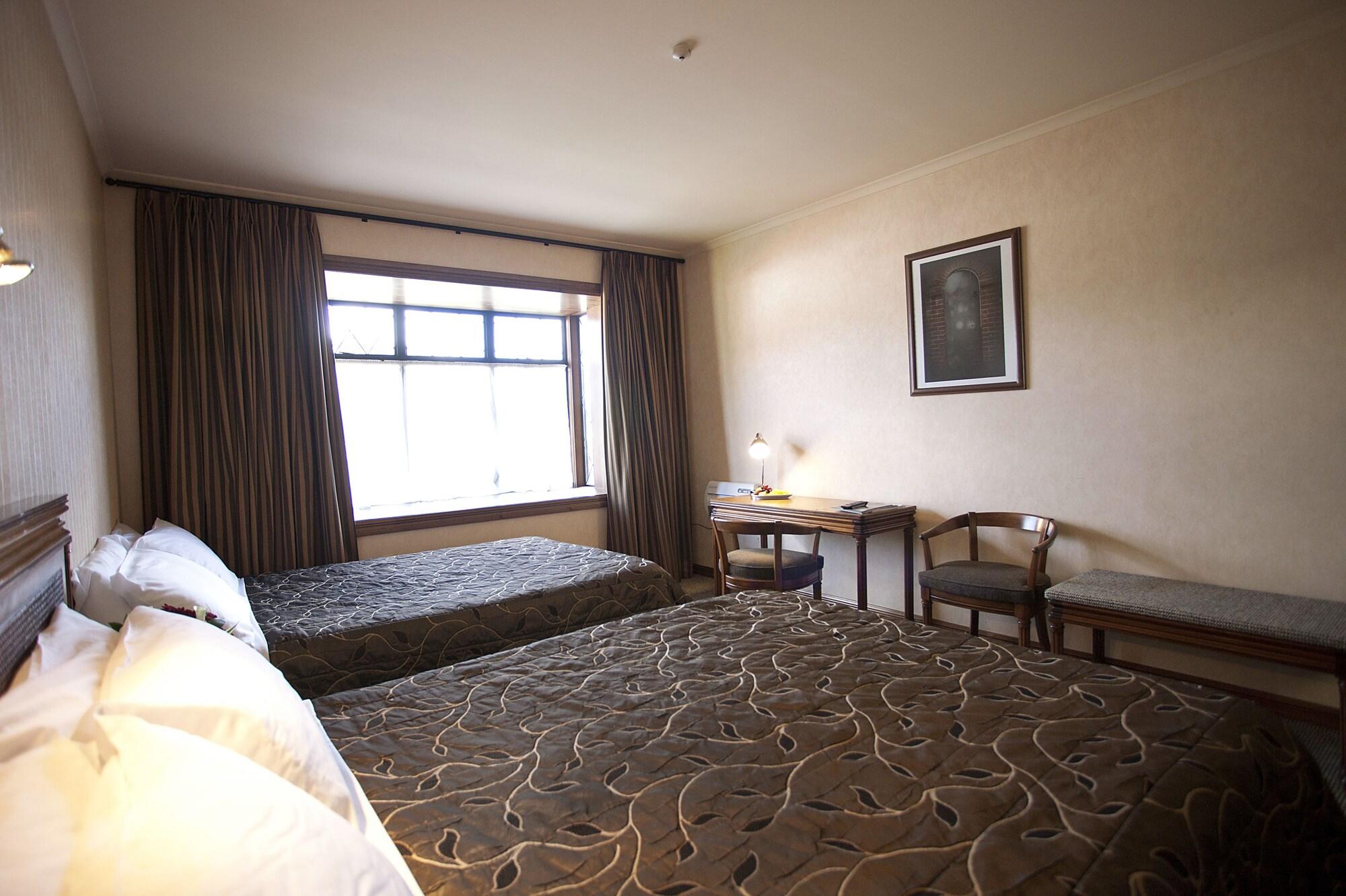 Distinction Coachman Hotel, Palmerston North Exterior photo