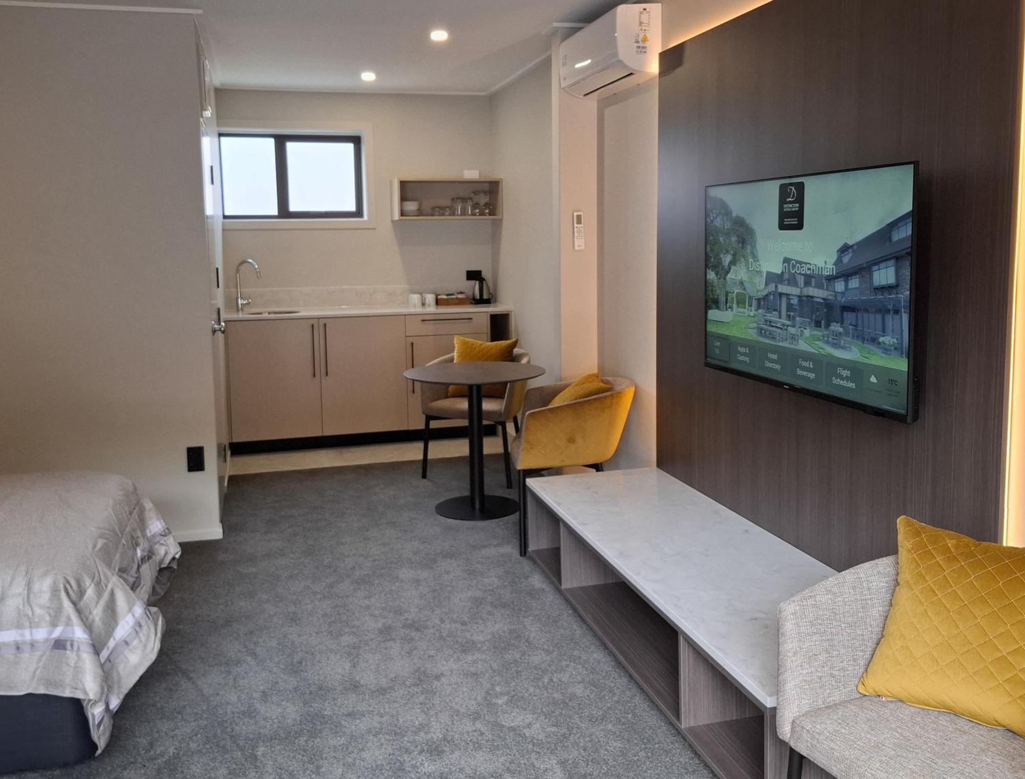 Distinction Coachman Hotel, Palmerston North Exterior photo