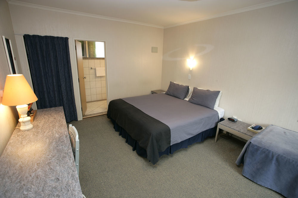 Distinction Coachman Hotel, Palmerston North Exterior photo